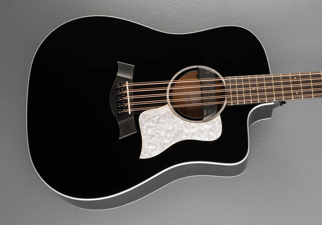 Used 250CE Plus BLK Bajo Quinto, &