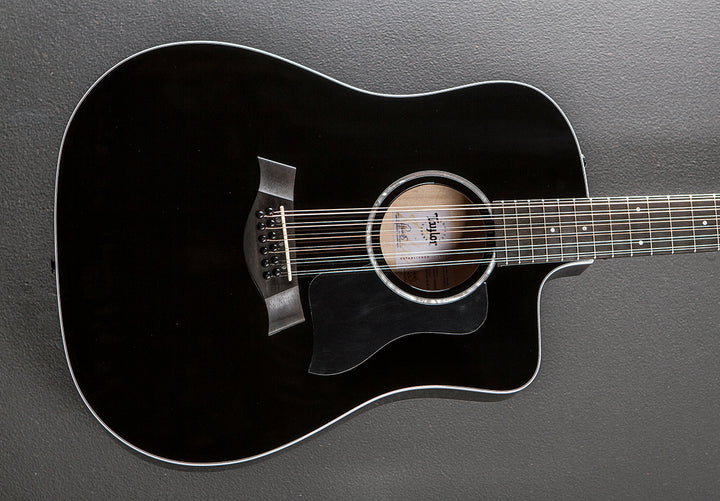 250CE-BLK Plus 12 String '25