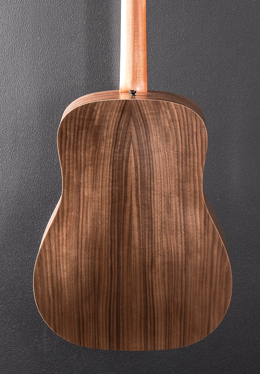 Used Big Baby Taylor (BBT) &