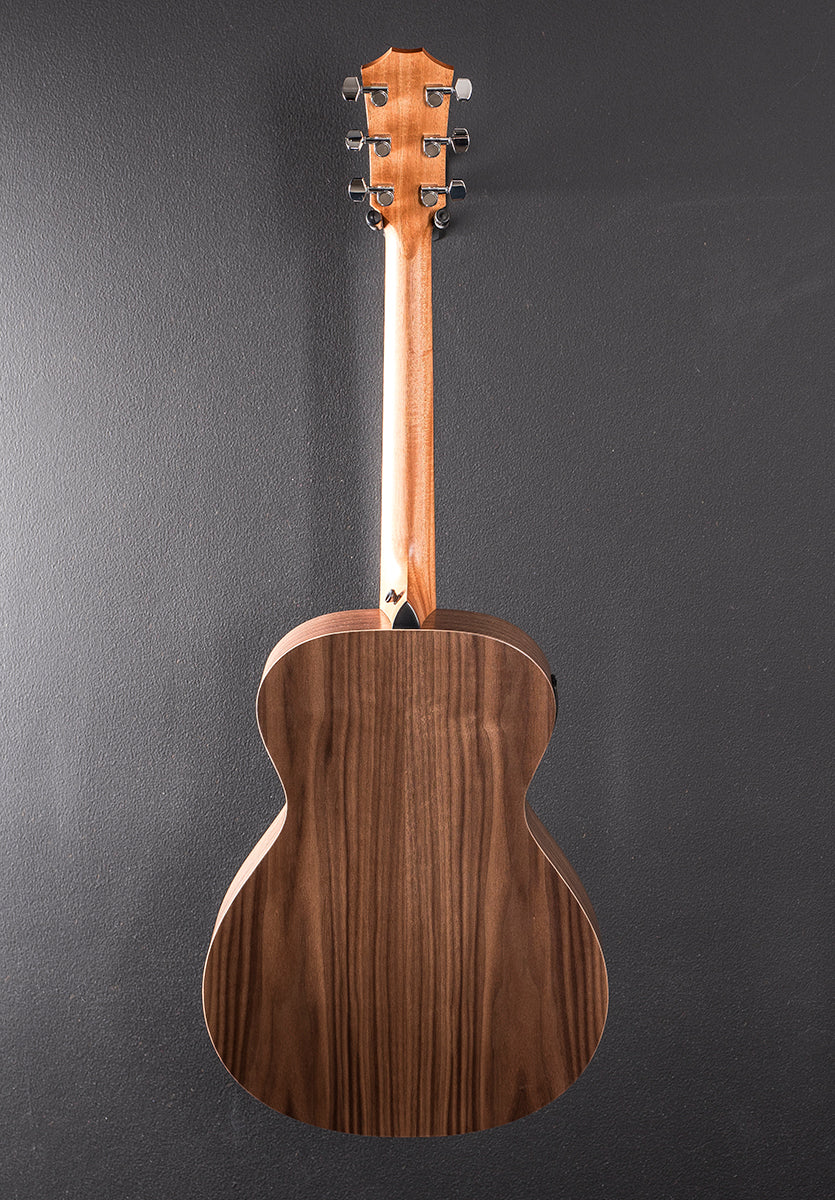 Academy 22E