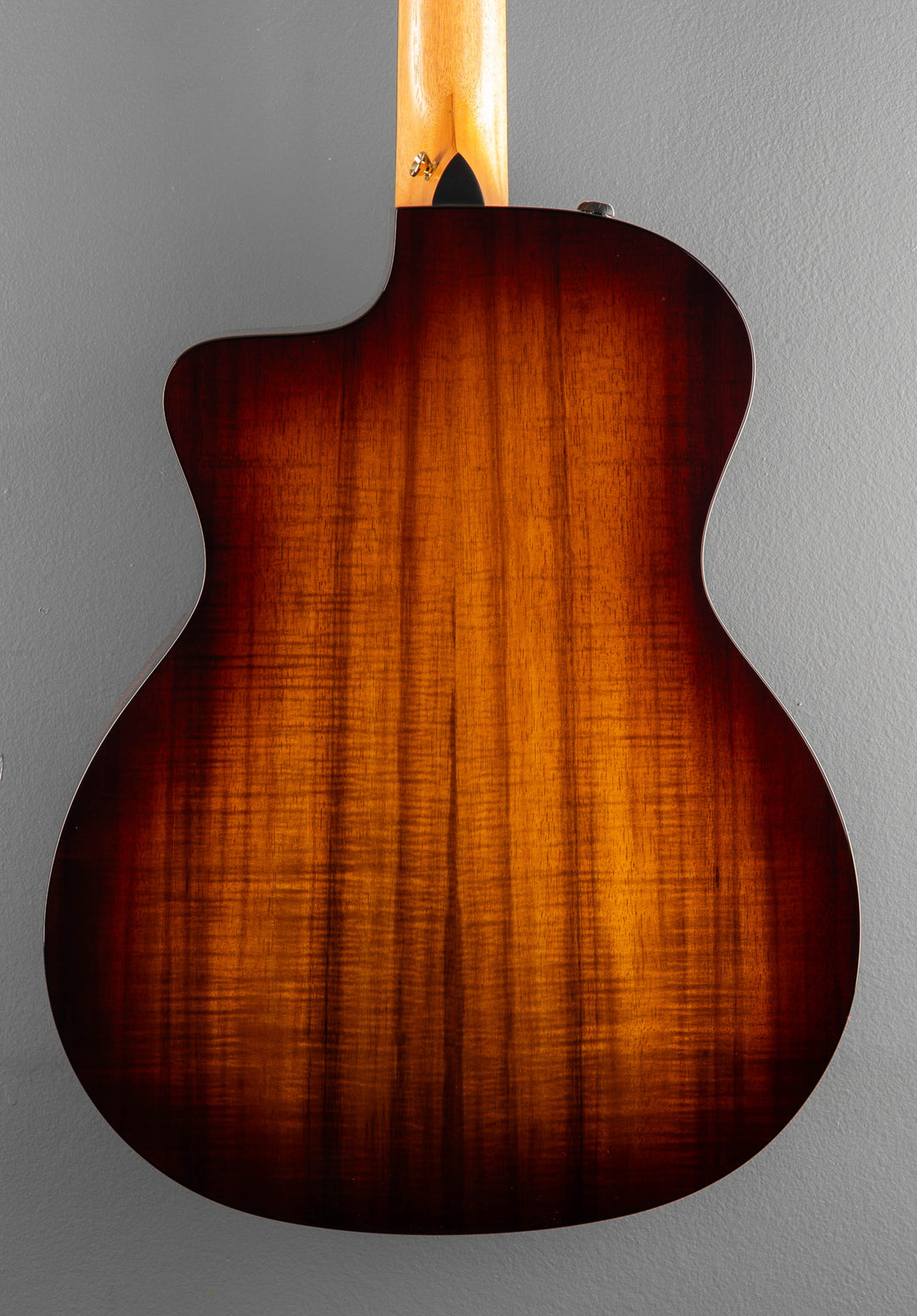 Used 264CE-K DLX 12 String &