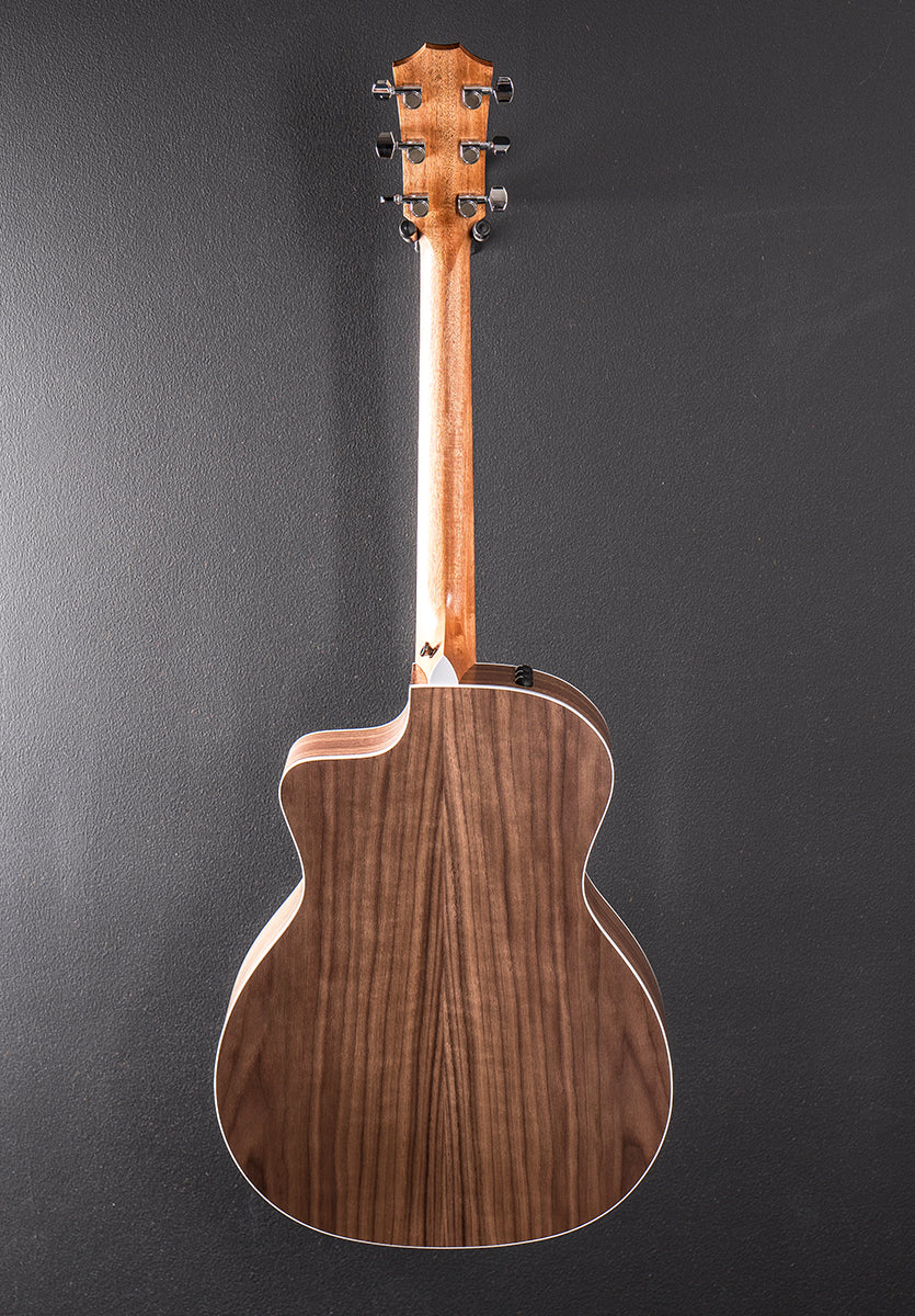 Used 214CE Walnut &