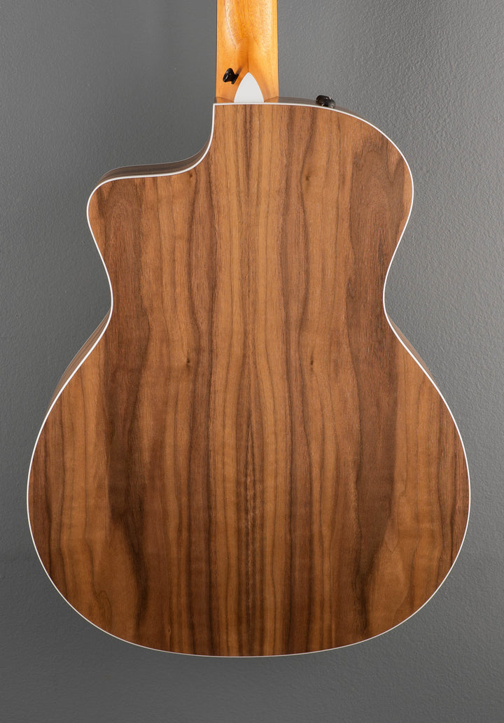 USED 214CE-N Walnut &