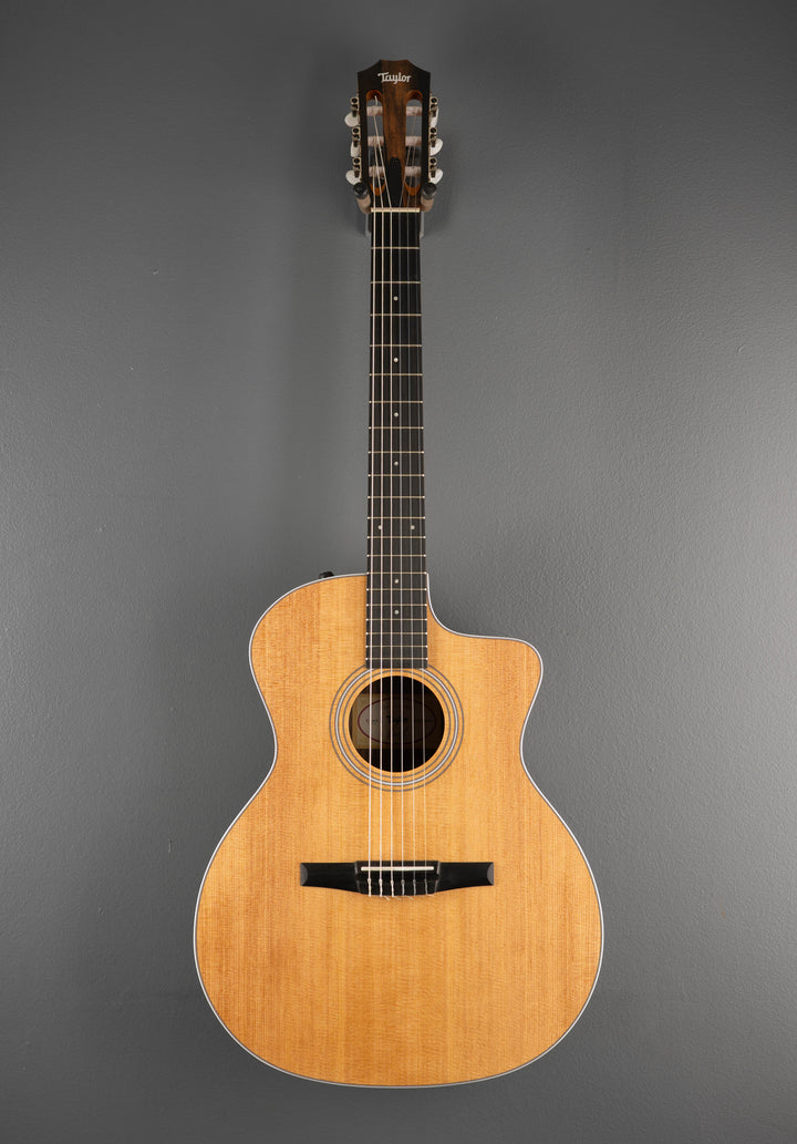 USED 214CE-N Walnut &