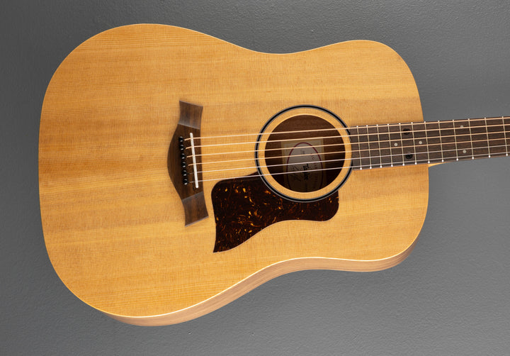 Used Big Baby Taylor (BBT) &