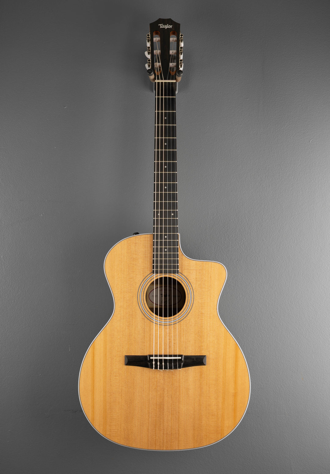 Used 214CE Walnut, &