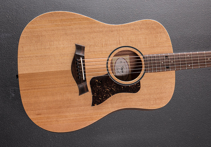 Used Big Baby Taylor (BBT) &
