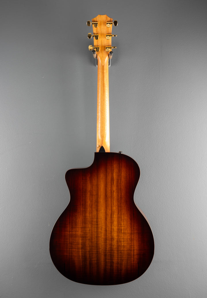 Used 224CE-K DLX &