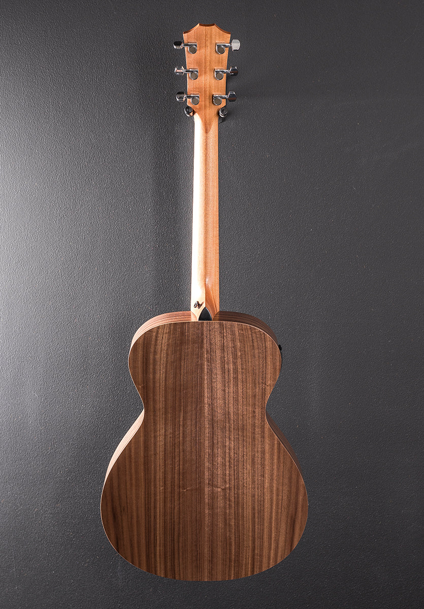 Used Academy 22E &