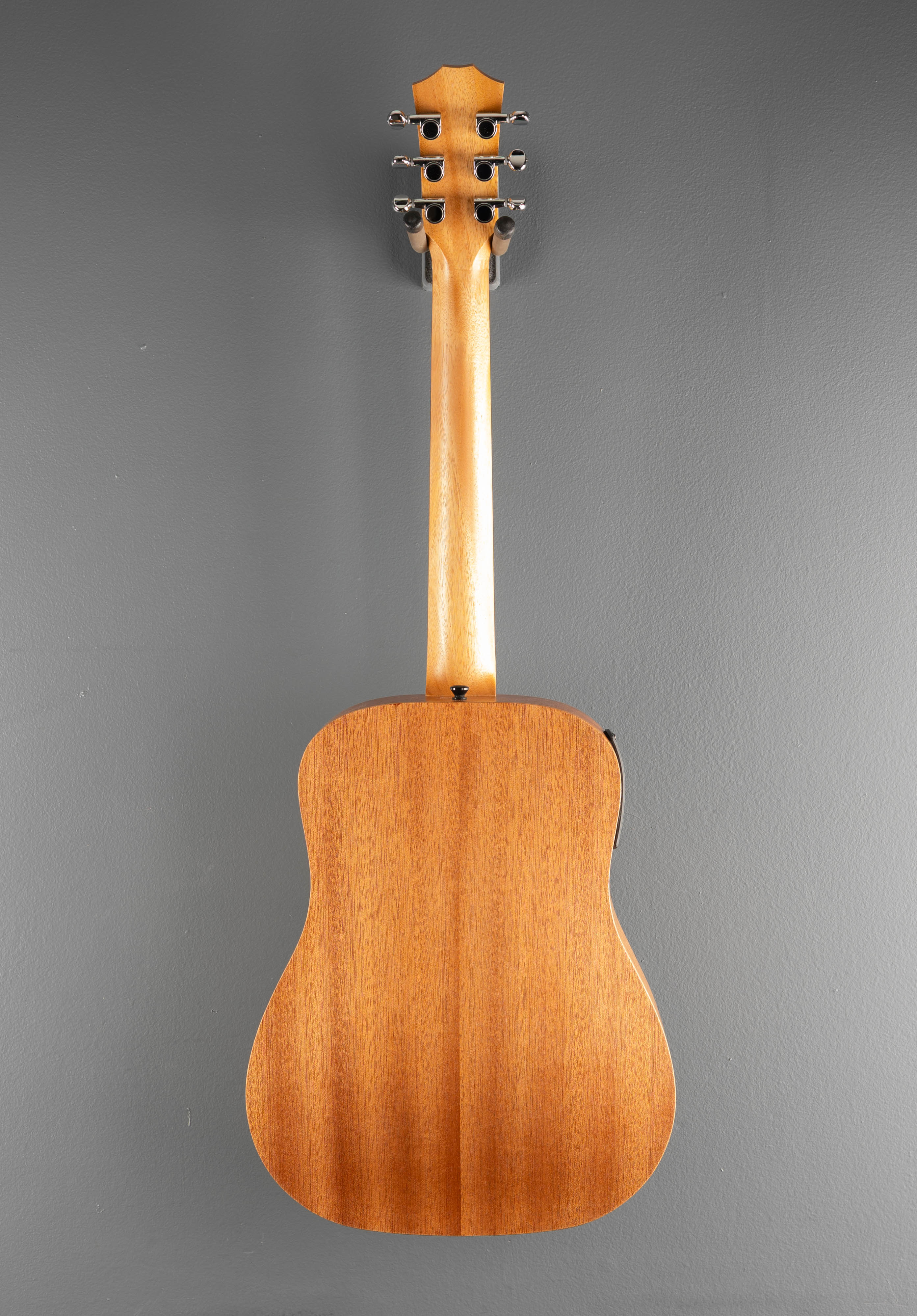 USED Taylor Swift TS-BTE Baby '26 – Dave's Guitar Shop