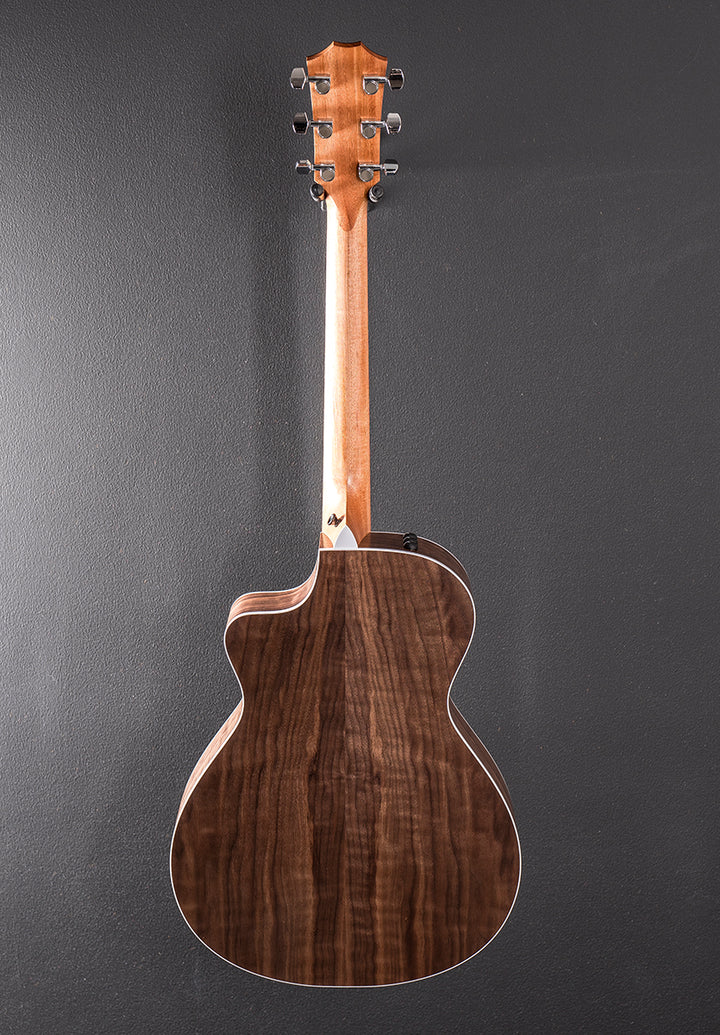 Used 212CE Walnut &