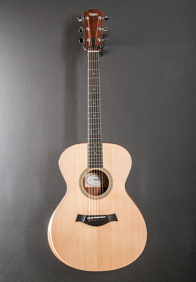 Academy 12E