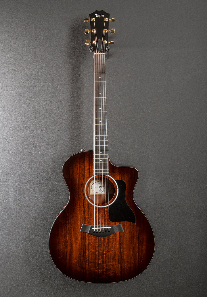 224CE-K DLX '22