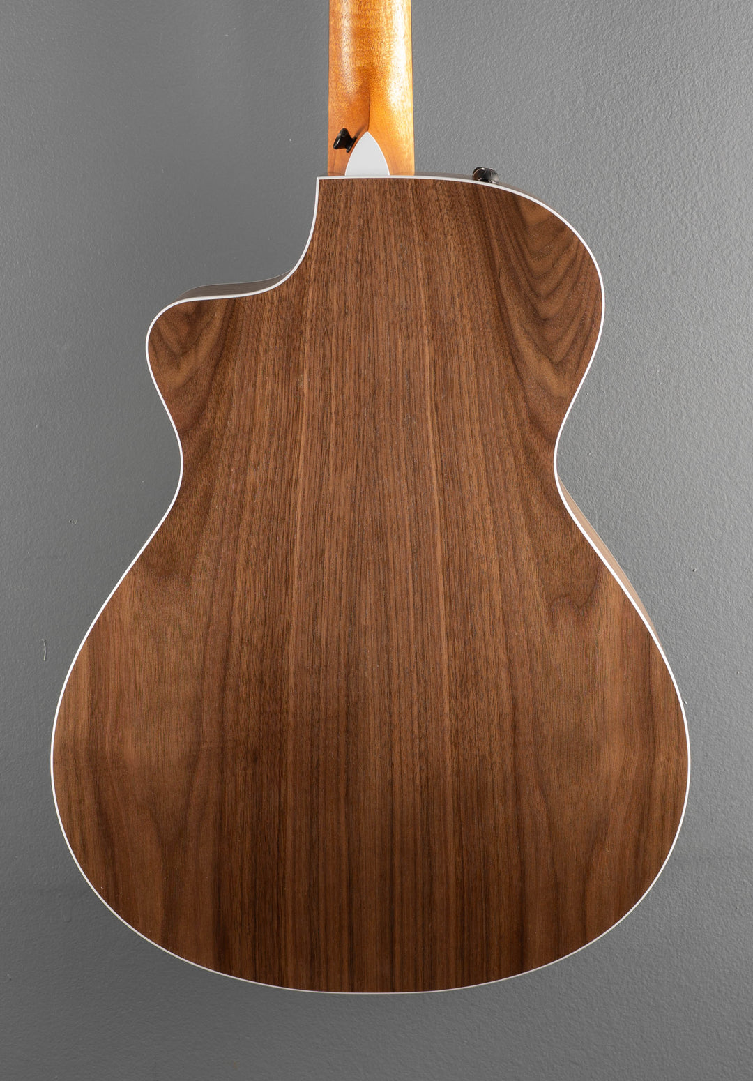 USED 212CE Walnut &