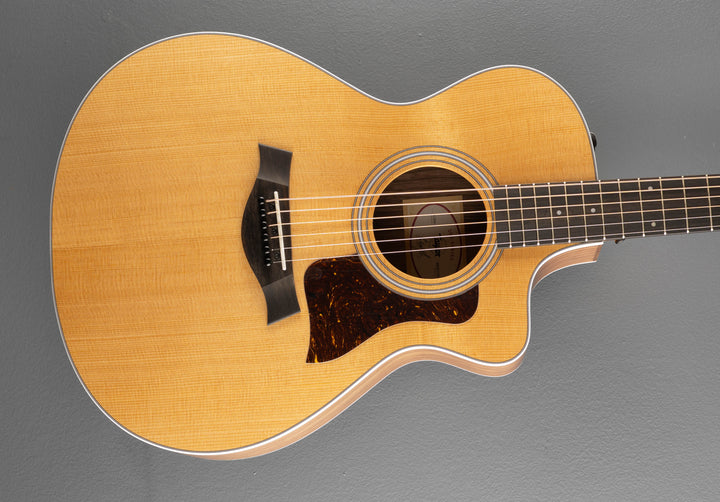 USED 212CE Walnut &