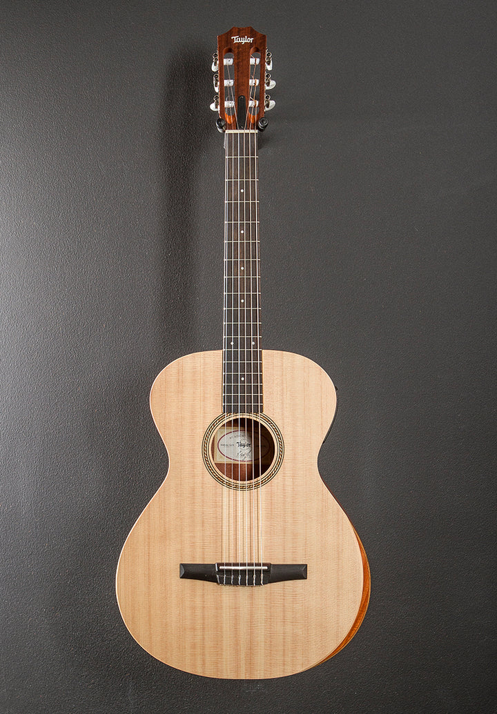 Academy 12E-N Left Hand '22