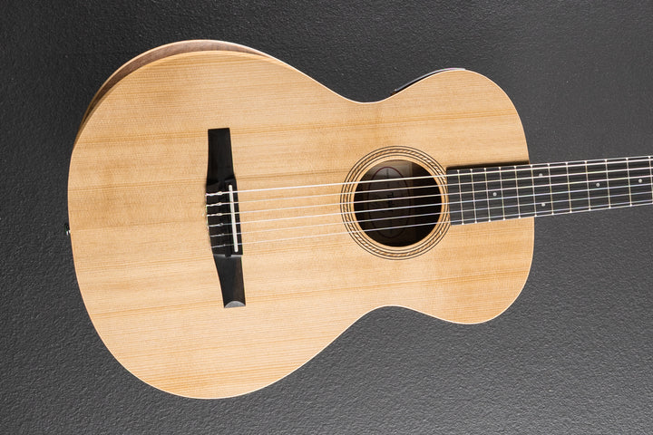 USED Academy 12E-N &