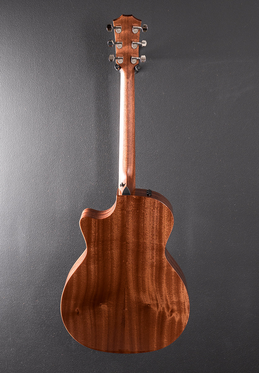 324CE Studio Special Edition - SEB