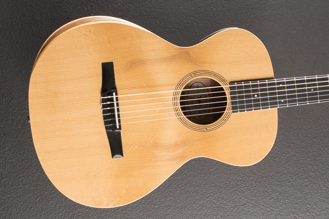 USED Academy 12E-N &