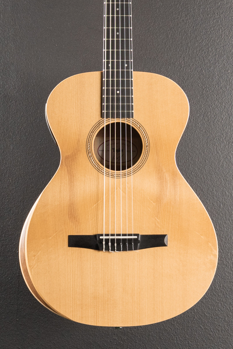 USED Academy 12E-N &