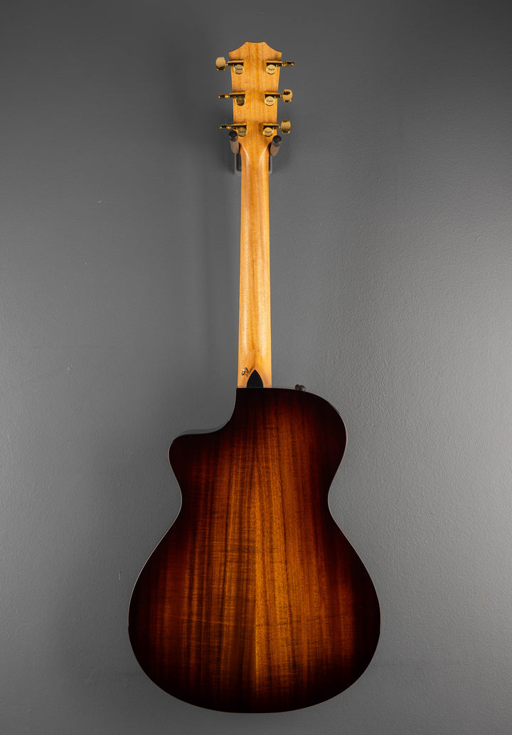 USED 222CE-K DLX &