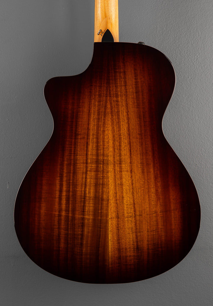 USED 222CE-K DLX &