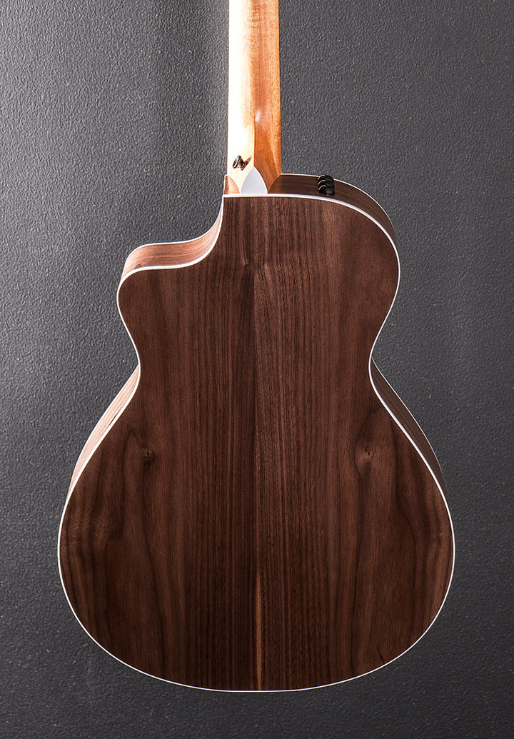 Used 212CE Walnut &