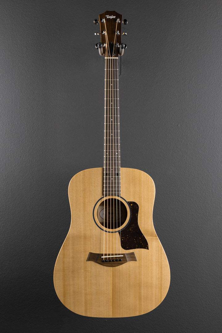 Used Big Baby Taylor (BBT) &