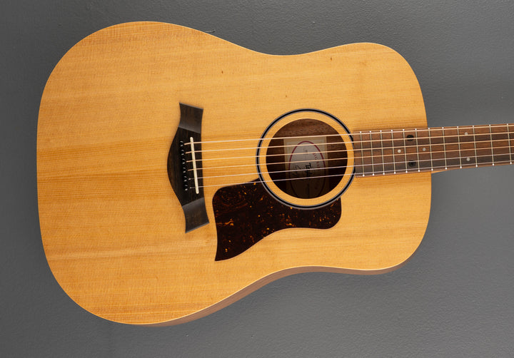 Used Big Baby Taylor (BBT) &