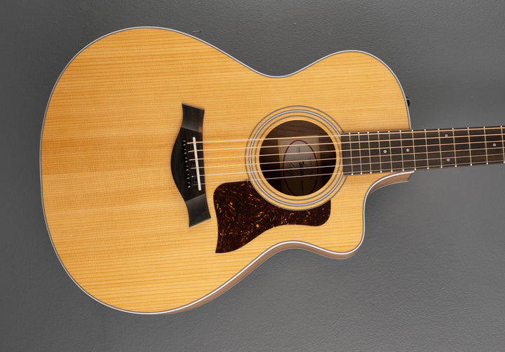 USED 212CE Walnut &