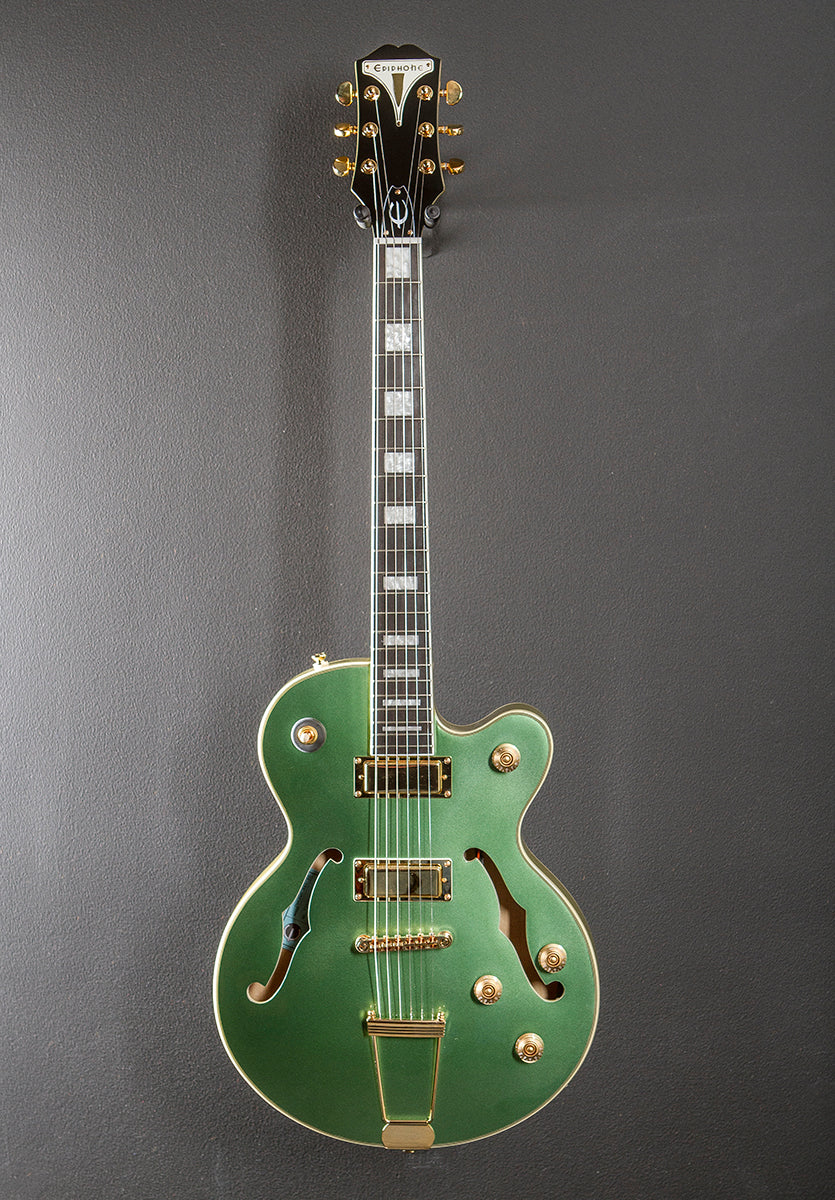 UpTown Kat ES - Emerald Green Metallic – Dave's Guitar Shop