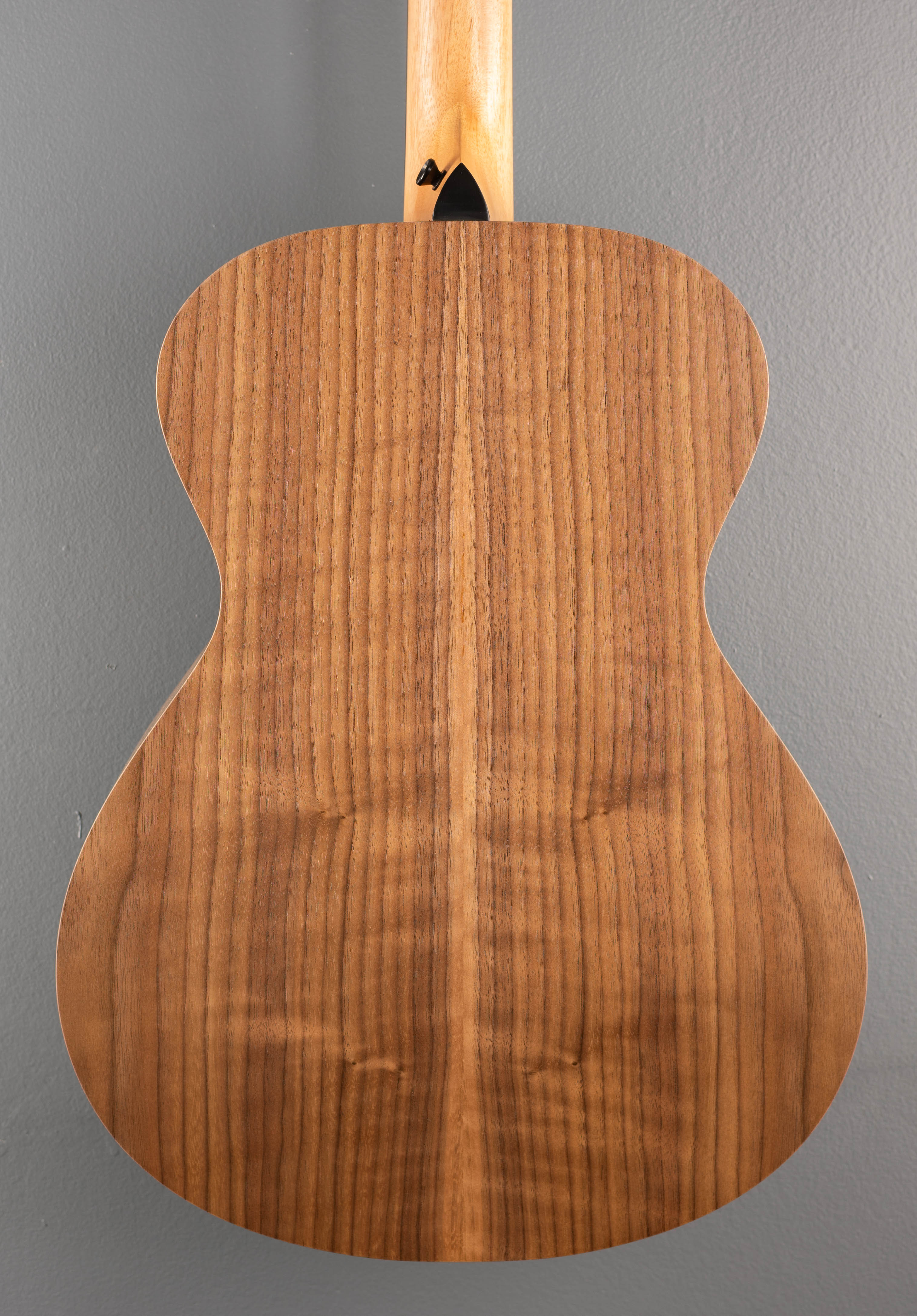 Used Academy 22E '26 – Dave's Guitar Shop