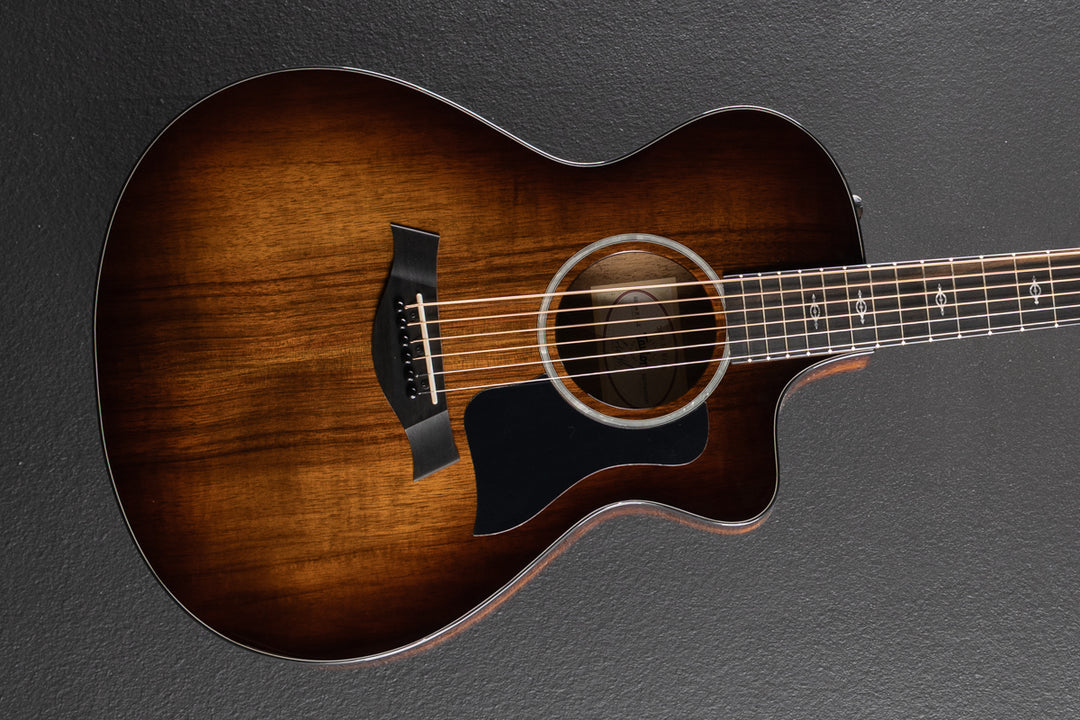 Used 222CE-K DLX &