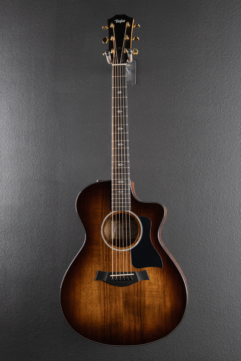 Used 222CE-K DLX &