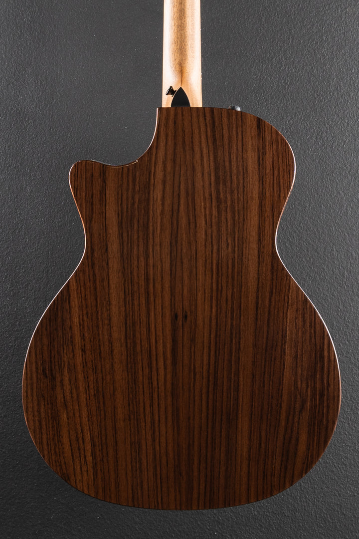 USED 414CE Studio SEB &