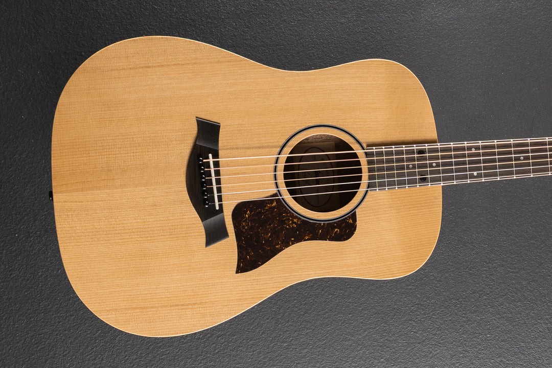 Used Big Baby Taylor (BBT) &