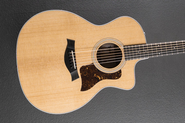 Used 214CE Walnut &