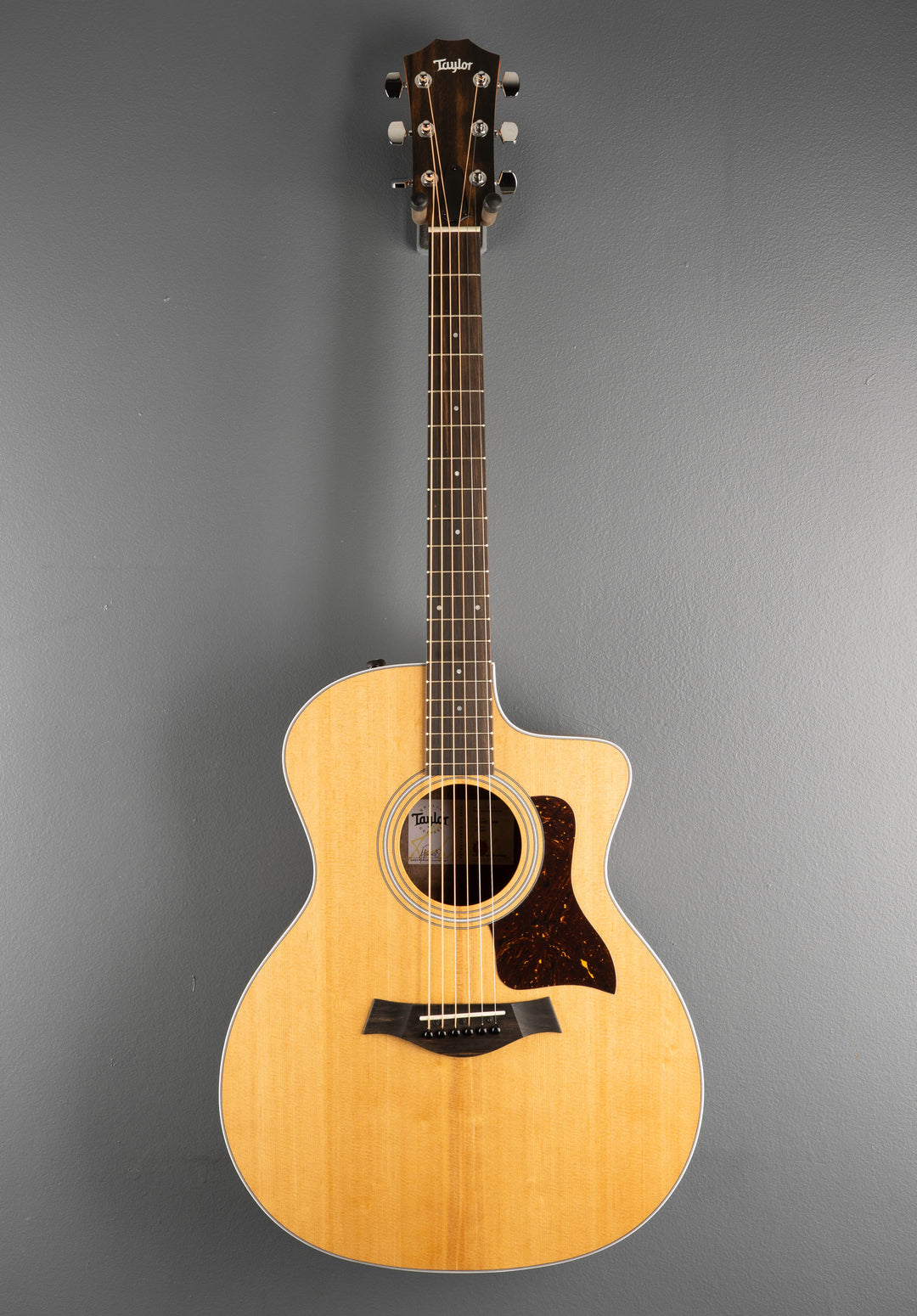 USED 214CE Walnut &