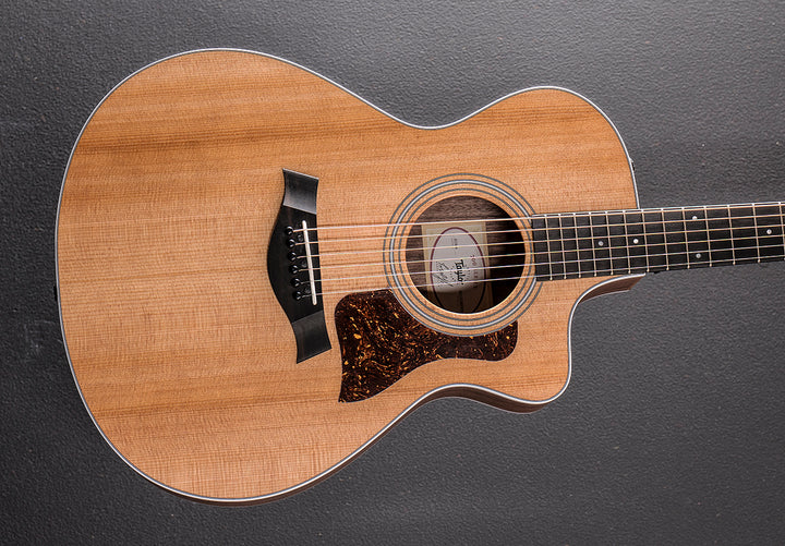 212CE Walnut