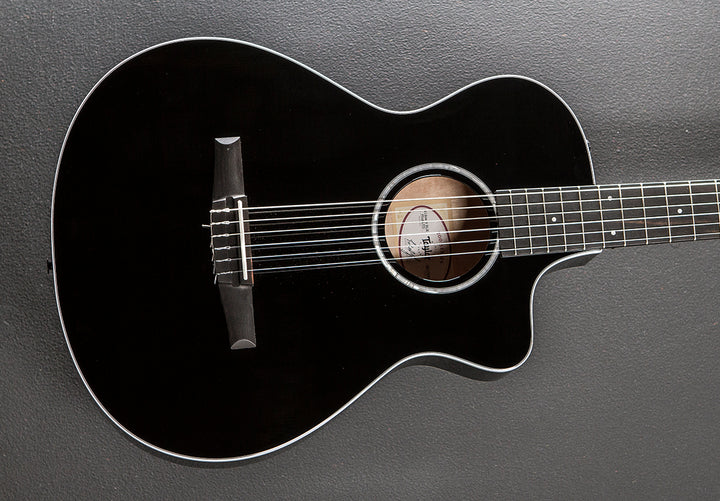 212CE-N BLK Plus Limited Edition '24