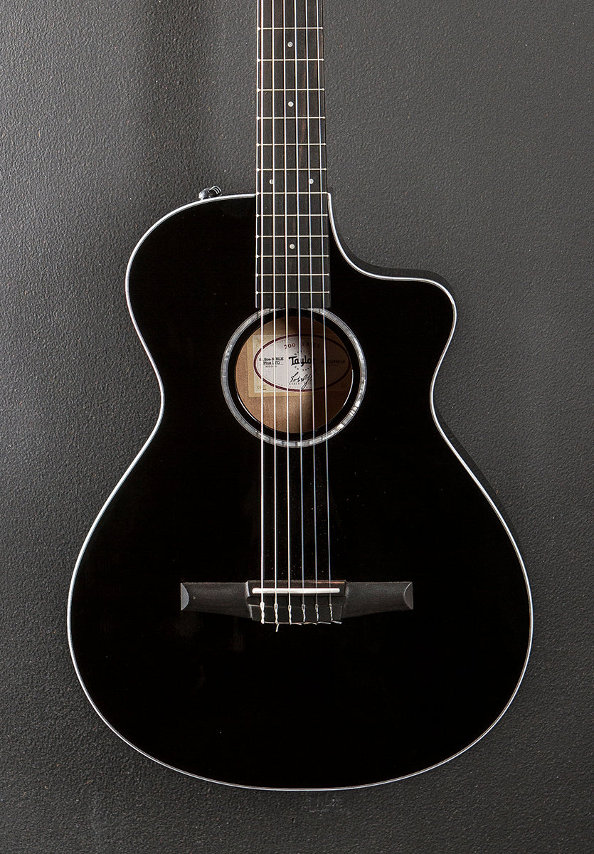 212CE-N BLK Plus Limited Edition '24