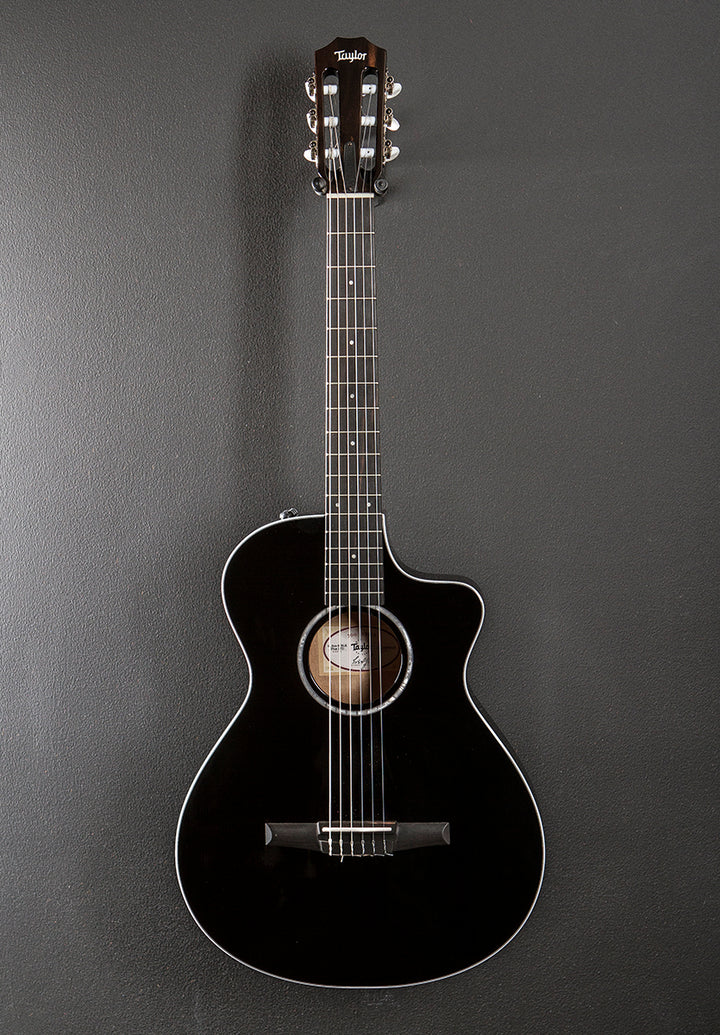 212CE-N BLK Plus Limited Edition '24