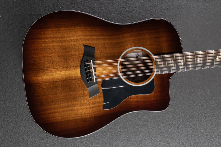 Used 260CE-K DLX 12 String Doce Doble &