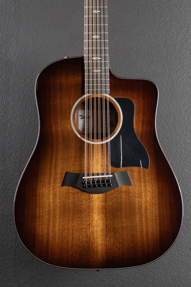 Used 260CE-K DLX 12 String Doce Doble &