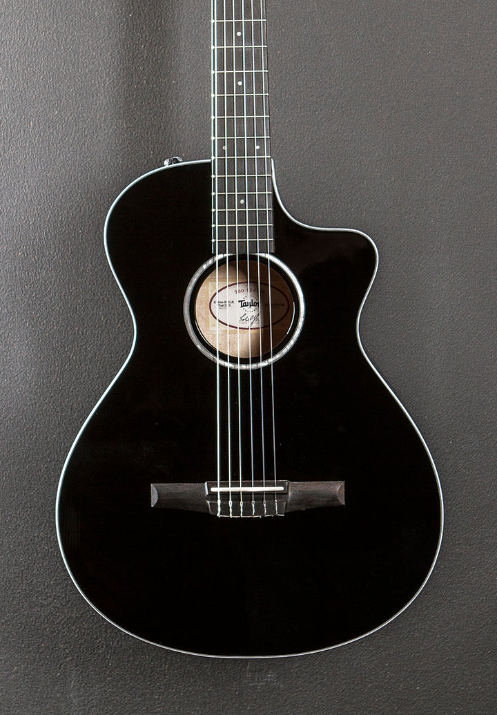 212CE-N BLK Plus Limited Edition '24
