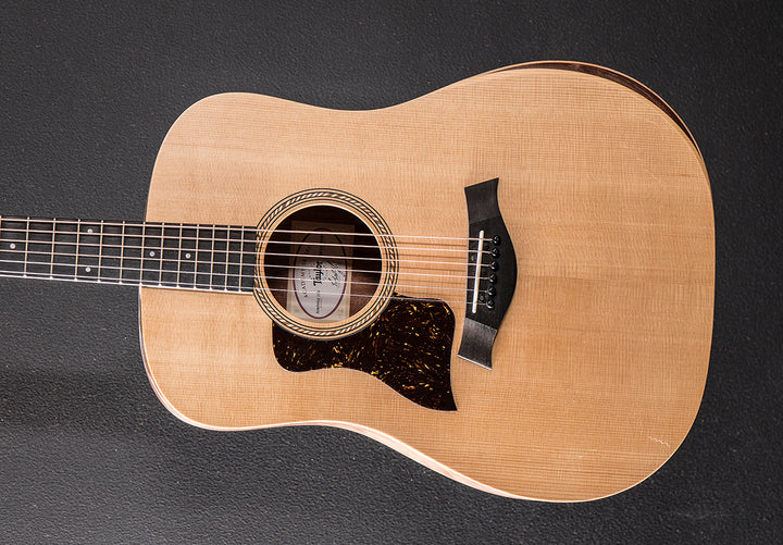 Used Academy 10E Left Hand &
