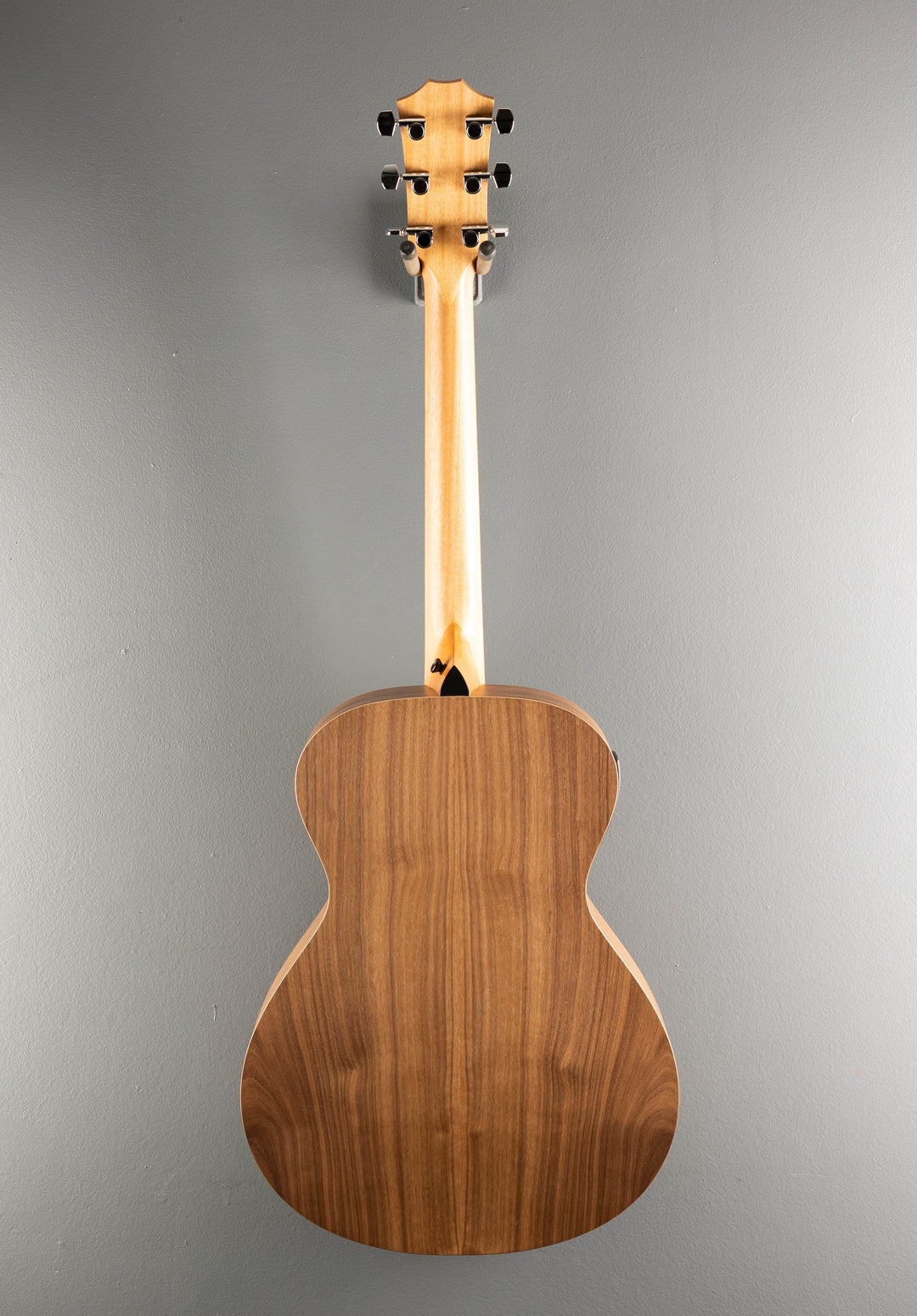 USED Academy 12E &
