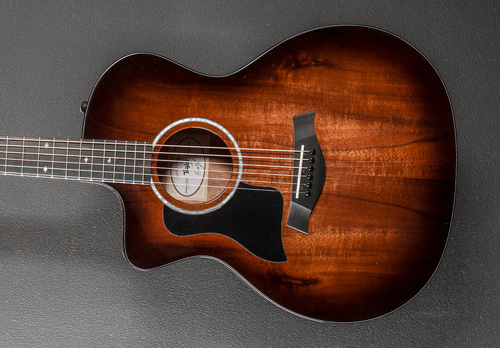 224CE-K DLX Left Hand '23