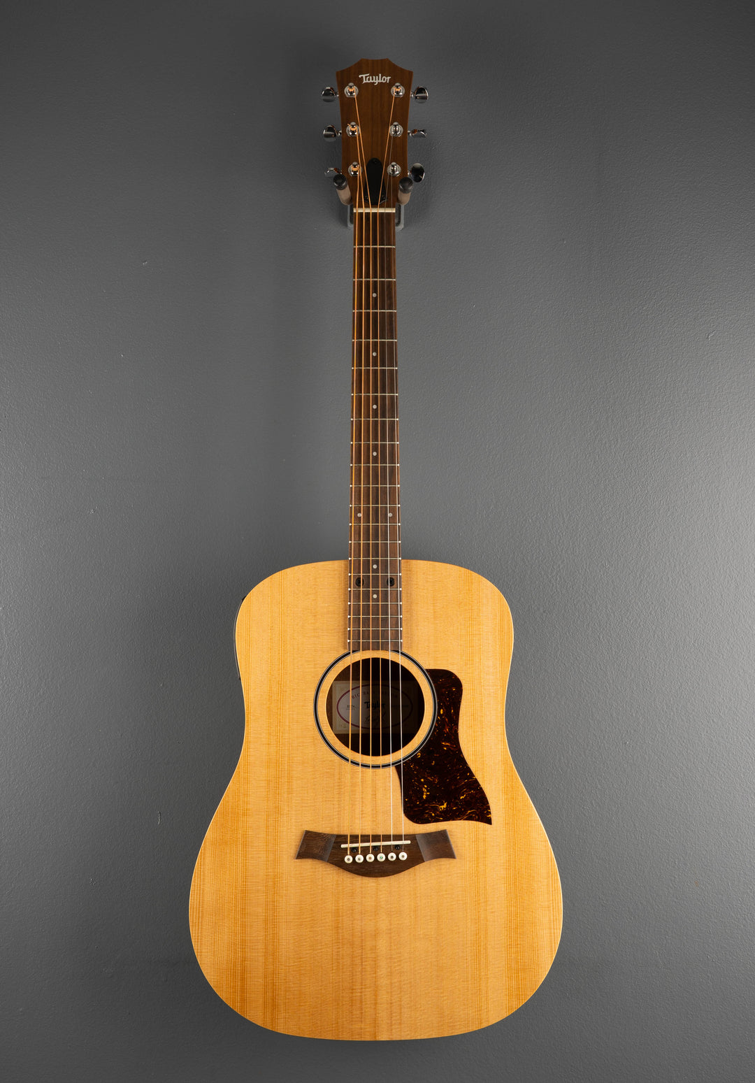 Used Big Baby Taylor (BBTe) &