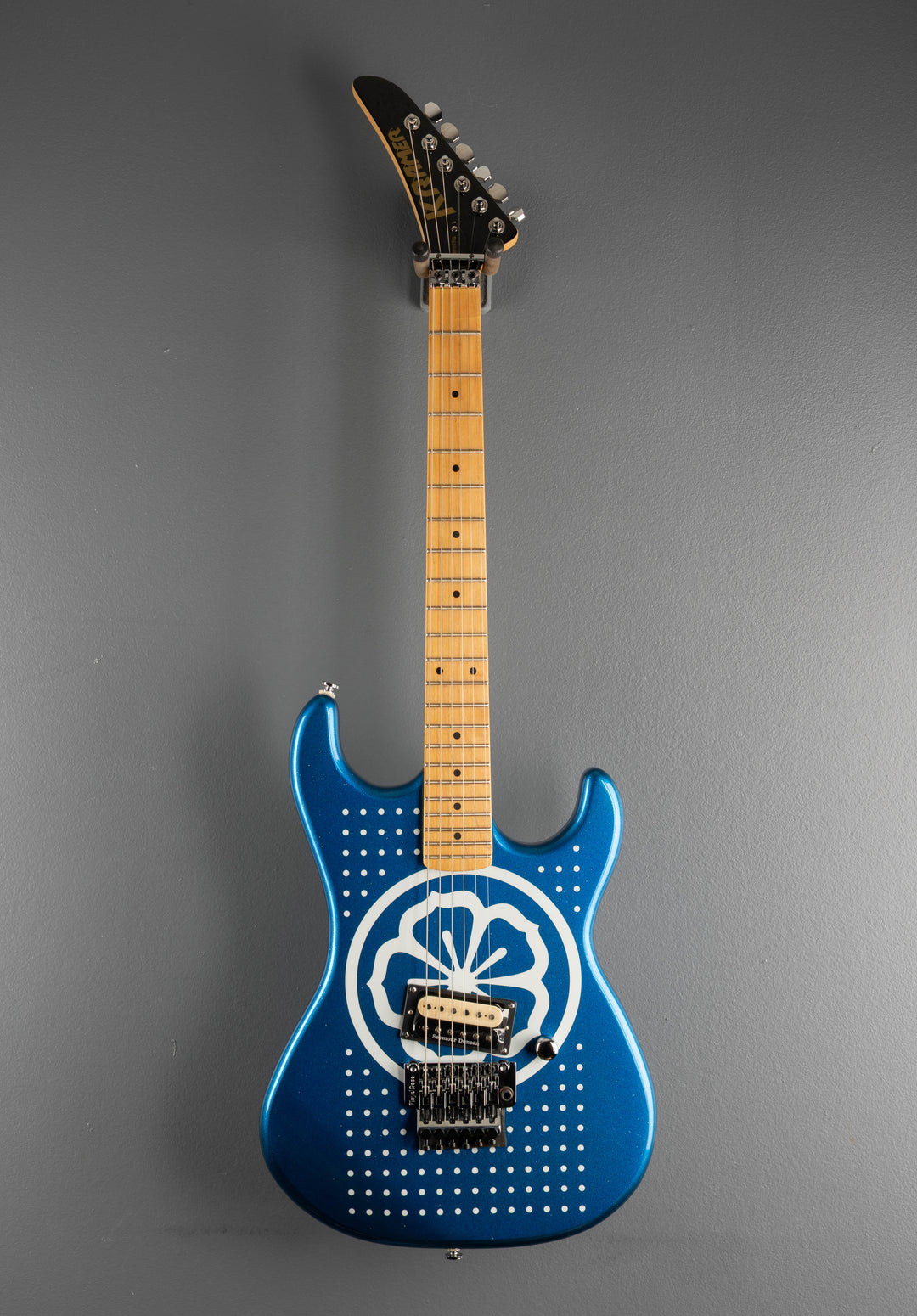 Baretta "White Lotus" Custom Graphic - White Lotus Candy Blue